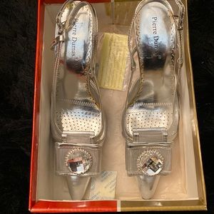 Ladies Silver Sling back Shoes.